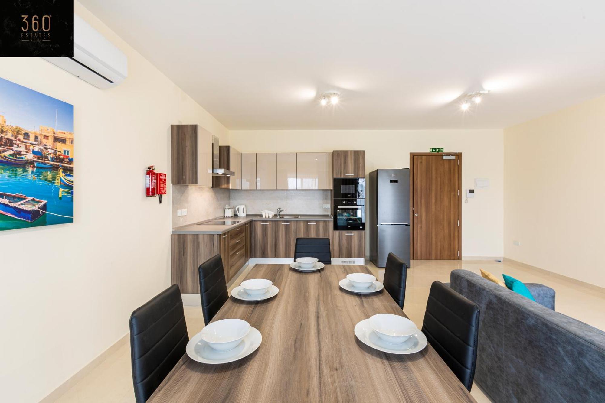 Beautiful 3Br Home With Private Balcony With Wifi & Ac By 360 Estates Marsaxlokk Exterior foto